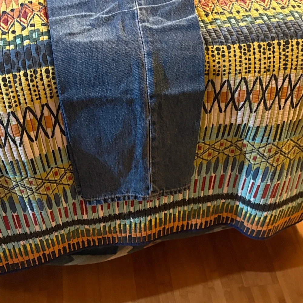 Levi's Relaxed Fit Denim Jeans - Picture 5 of 6